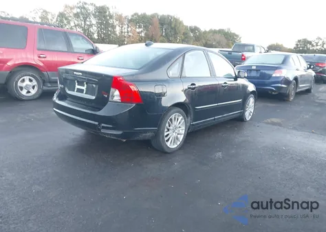 2010 Volvo S40 2.4I from USA, damaged, VIN YV1382MS5A2502225